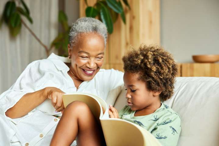 Dear Annie: Shouldn’t sons share responsibility for family ties?