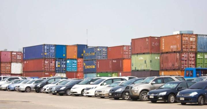 Flexibilizan normas ambientales para facilitar la importación de automotores