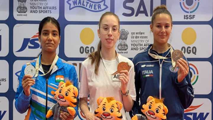 ISSF Junior World Cup: Tejaswani bags silver; India finishes at top in medal tally