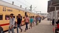 Top 10 railway zones operating maximum festival special trains 2025 for Puja, Diwali & Chhath