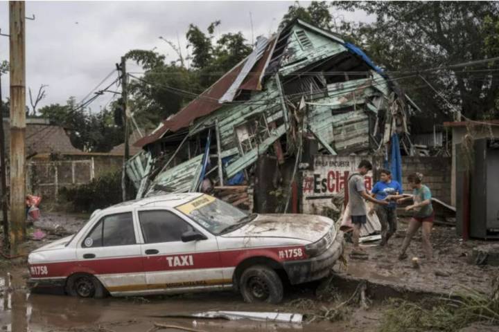 Al menos 41 muertos en México por las lluvias torrenciales de los últimos días