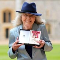 Jilly Cooper: Britain's queen of the 'bonkbuster' novel
