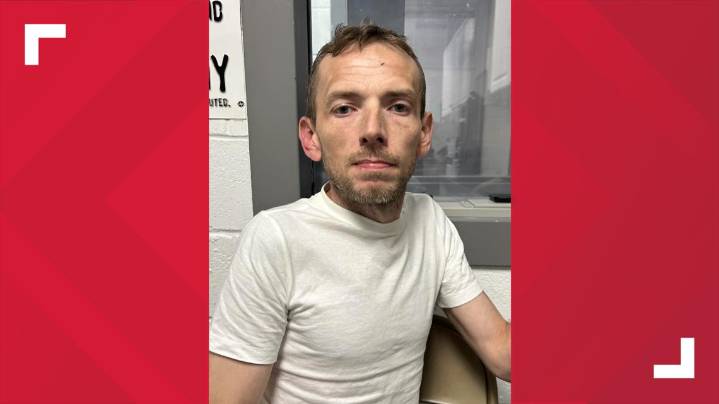 Newton County Sheriff's Office, U.S. Marshals arrest Deweyville fugitive wanted for child sexual abuse