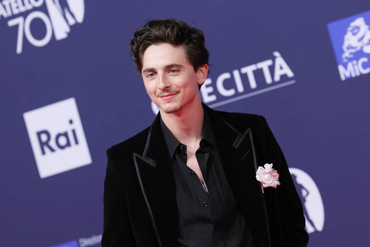 ICYMI, Timothée Chalamet Gave Fans A Surprise Sneak Peek At ‘Marty Supreme’ In NYC