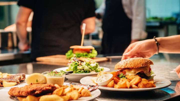 Salt Lake County health officials warn against eating at unpermitted food stands