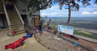 Two killed in hang-glider crash off Lookout Mountain