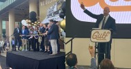 Gulf Distributing cuts ribbon on new HQ
