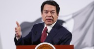 Mario Delgado defiende a la Nueva Escuela Mexicana al asegurar que “la educación es un derecho, no una mercancía”