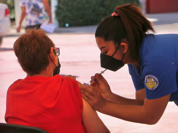 Duplica influenza a Covid-19 en número de casos aquí
