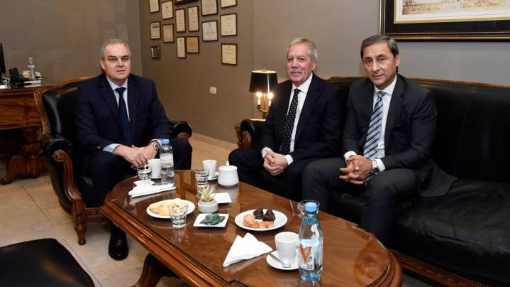 Elías Suárez y Carlos Silva Neder visitaron Canal 7 por su 60º aniversario