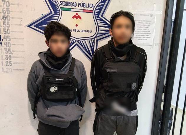 Detienen a presuntos vendedores de droga en Mineral de la Reforma