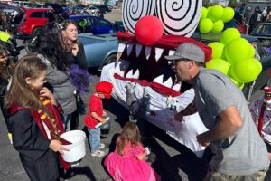 Local car clubs to hold trunk-or-treat ‘Toys for Tots’ fundraiser