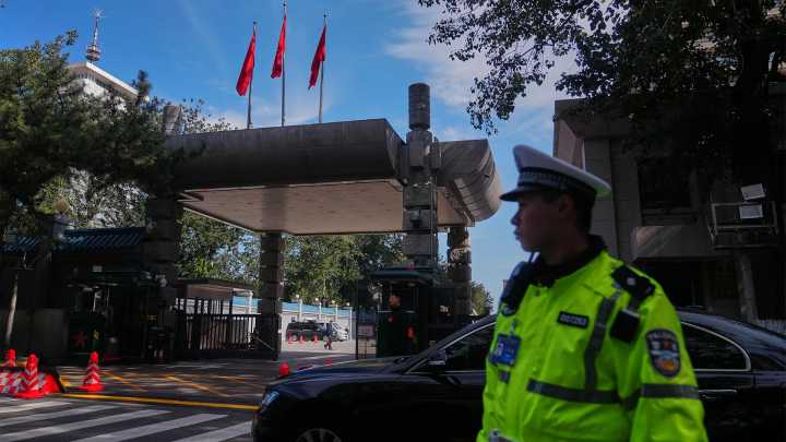 China’s economy, hit by tariffs, slows to 4.8% annual growth in Q3