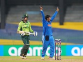 India thump Pakistan by 88 runs to go top at Women’s Cricket World Cup