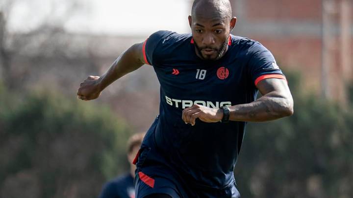 San Lorenzo en jaque: sumó dos inhibiciones más por parte de la FIFA