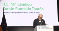 Pumpido se atreve a reivindicar la independencia de los tribunales que sufren injerencias políticas en sus nombramientos
