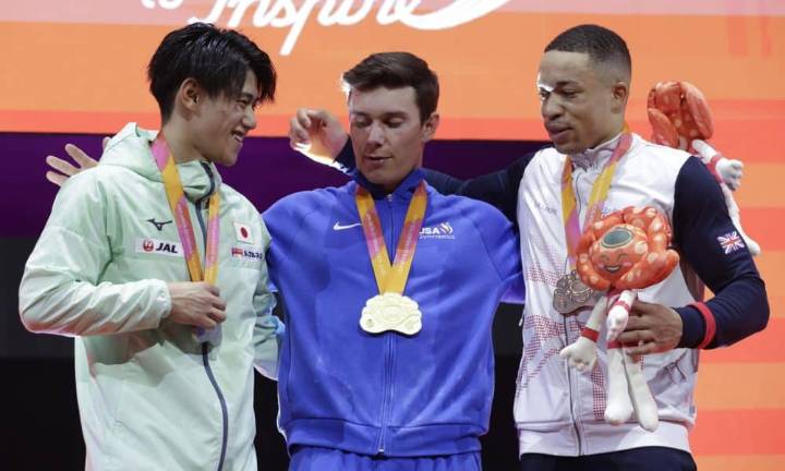 Hashimoto y Melnikova, reyes de los Mundiales de gimnasia, con China líder en el medallero