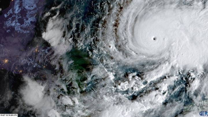 Huracán Melissa se debilita a categoría 4 pero mantiene su impacto en Jamaica