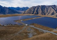 China construye el mayor parque solar del mundo a más de 3.000 metros de altura ( y podrá abastecer ciudades enteras)
