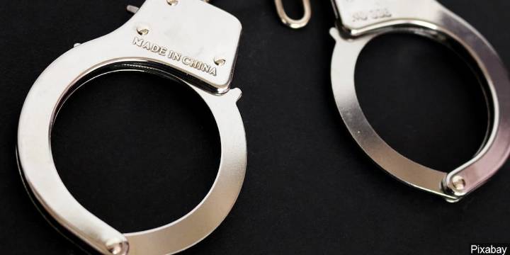 Man arrested for theft from Barren County farm