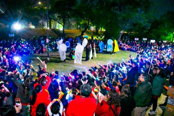 En el Parque Mama Antula más de 1000 alumnos de los jardines municipales participaron…