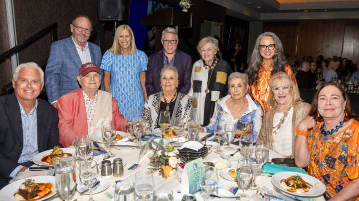 Amy's Purpose honors Phyllis Eisenberg at doggie fashion show