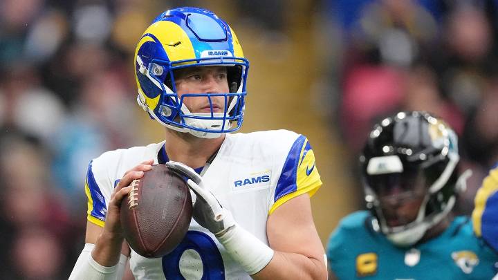 Rams' Matthew Stafford dominates Jags in win