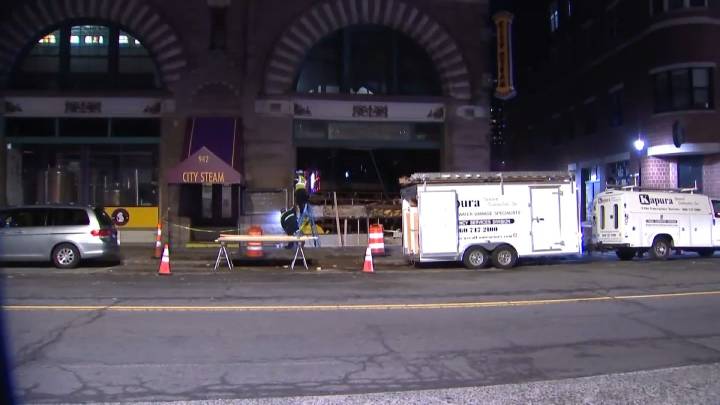 Car crashes into former City Steam Brewery building in Hartford