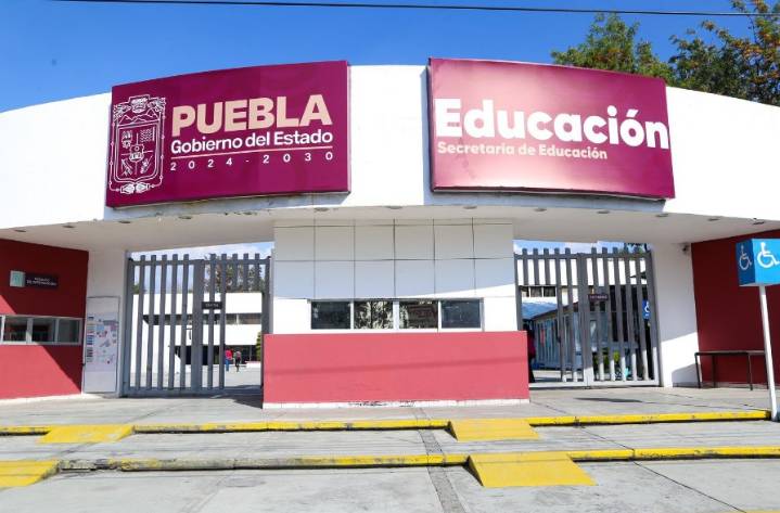 Suspenden clases en dos escuelas de Puebla por brote de virus Coxsackie
