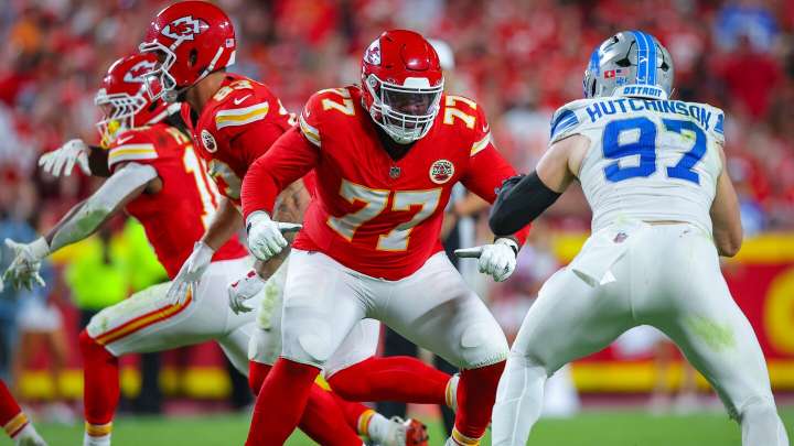 Jaylon Moore gets the job done for the Chiefs despite last