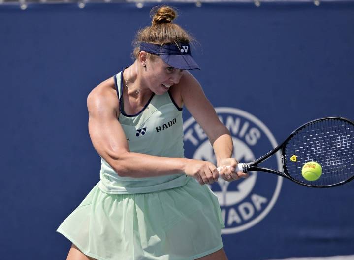 Deadspin | WTA roundup: Linda Noskova stages Tokyo comeback