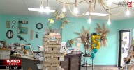 'I'm not going to fail': Mt. Zion mom grows natural skincare business