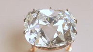 When the Louvre thieves missed grabbing the diamonds from Golconda