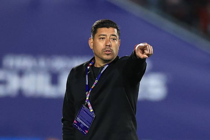 “Nicolás Córdova es autoritario, una persona que no escucha... Él tomó la decisión de sacarme de La Roja”