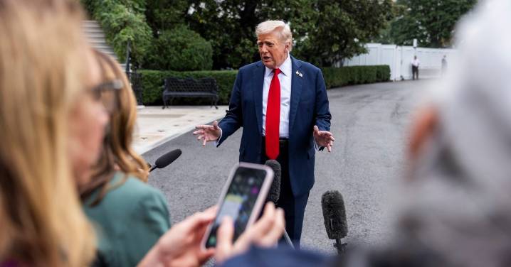 Insta Trump a convertir “ciudades peligrosas” de EUA en campos de entrenamiento militar