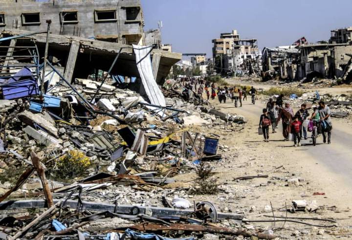 Israel bloquea el norte de Gaza y restringe movilidad de palestinos para la evacuación