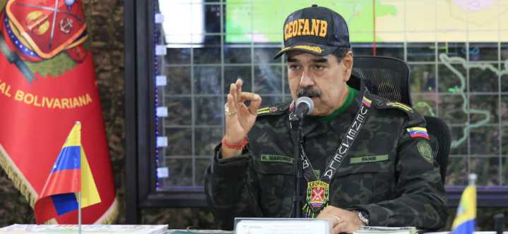 Los temores a un ataque inminente de Estados Unidos encienden todas las alarmas en Venezuela