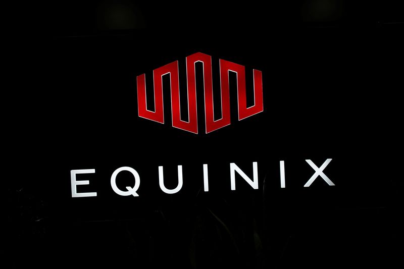 Data center operator Equinix lowers 2025 revenue forecast, facing deal