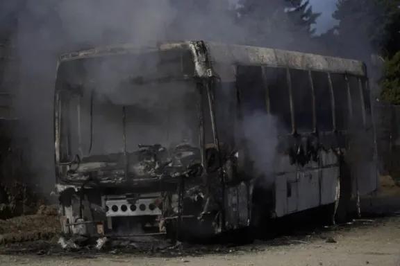 Ardió un colectivo en Bariloche y generó preocupación entre los vecinos