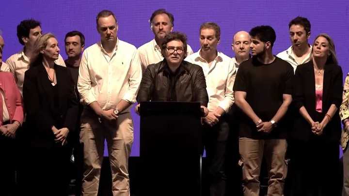 Javier Milei: "Llegamos a las elecciones de pie y a partir del domingo va a cambiar en serio la Argentina"