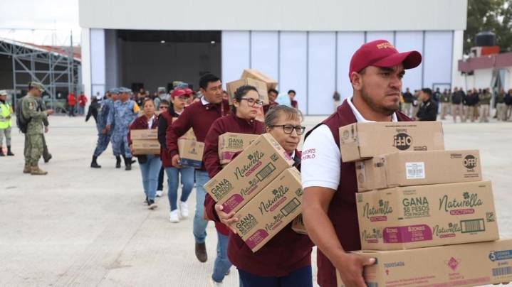DIF Hidalgo mantiene operativo emergente para llevar víveres a comunidades afectadas por las lluvias
