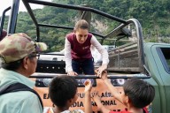 Recorre Sheinbaum Huehuetla, Hidalgo, para acelerar entrega de apoyos por lluvias