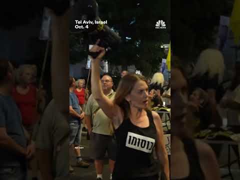 Thousands of Israelis protest against the war in Gaza