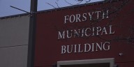 Forsyth Board of Aldermen discuss potential mayor impeachment