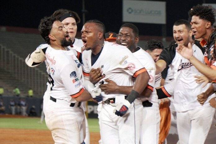Águilas del Zulia deja en el terreno a Magallanes (7