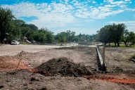 Por obra de saneamiento del arroyo Las Viejas se mantiene el corte en calle Ambrosetti