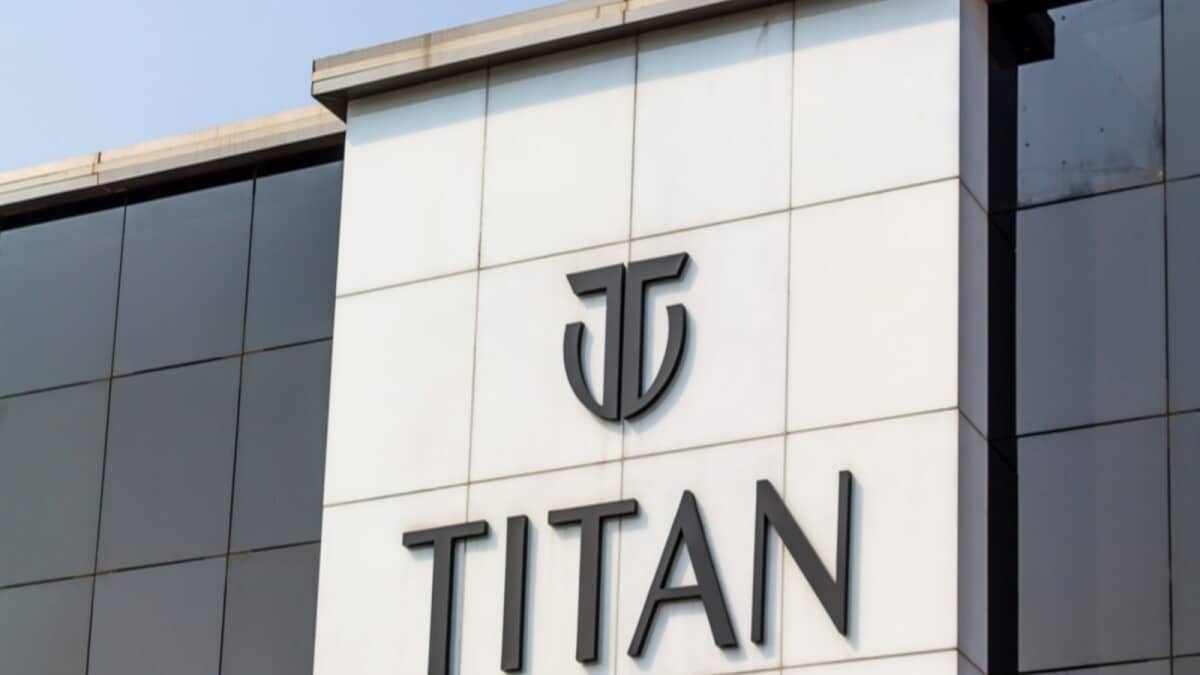 Titan Shares Jump 4% As Q2 Sales Rise 18% YoY, Jewellery Up 19%