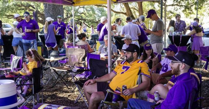 Tailgates are larger than ever. See how turnkey services, local vendors and companies tap in
