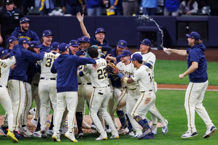 Dodgers vs. Brewers and Mariners vs. Blue Jays: What to watch during MLB’s best-of-7 League Championship Series – Chicago Tribune