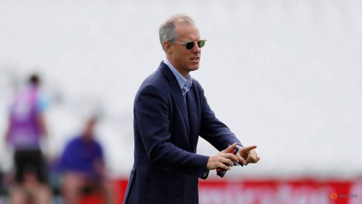 Former England chief selector Smith takes over as MCC president